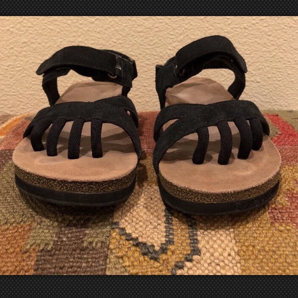 SOLD—WELLROX Terra Dune Toe-Separator Wellness - Picture 4 of 8